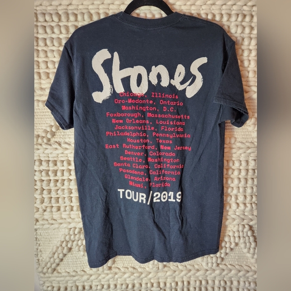 Rolling Stones 2019 Tour Tshirt - Picture 2 of 4